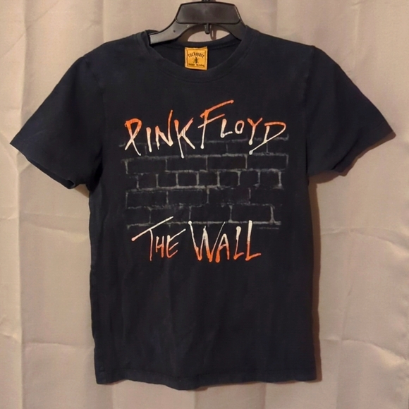 Pink Floyd The Wall graphic tee - Picture 3 of 5